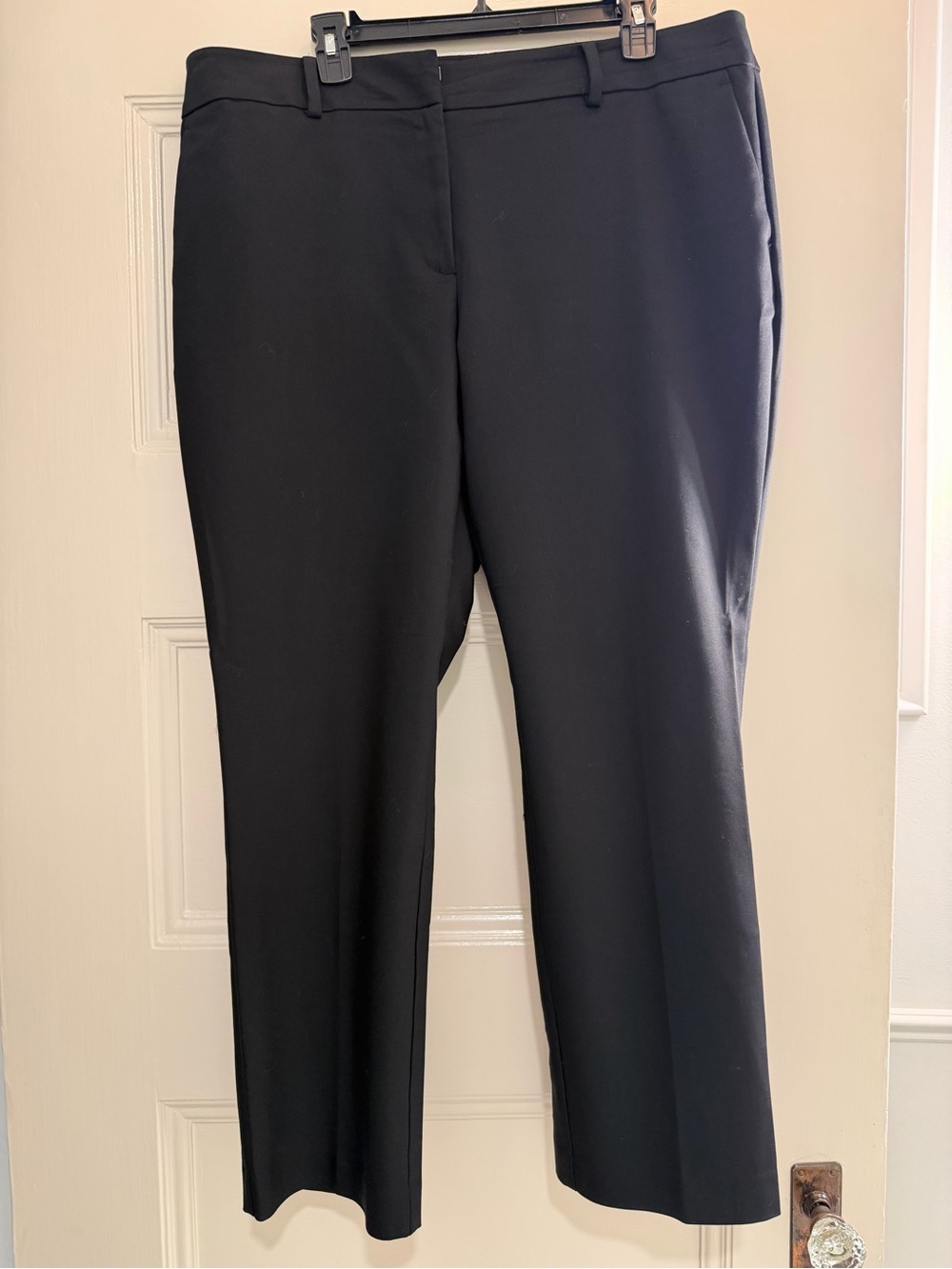 Ann Taylor Factory Black Straight-Leg Pants - 16 Curvy